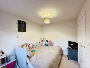 Photo 5- click for photo gallery